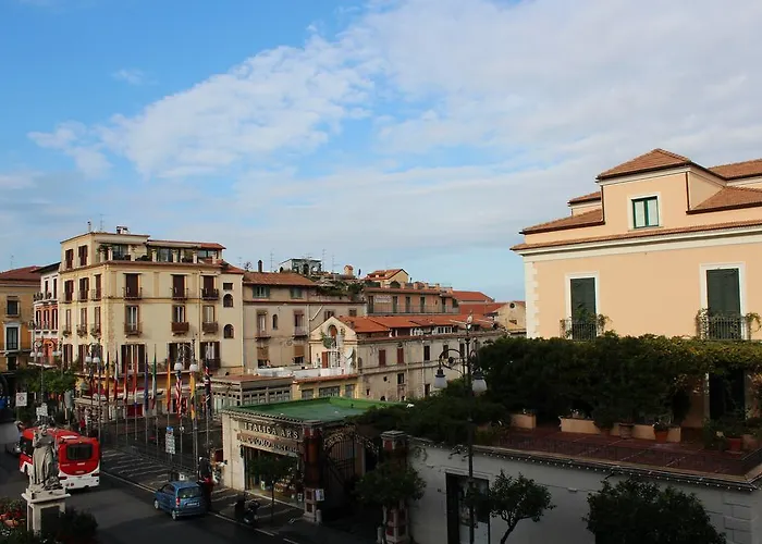 Piazza Tasso Relais سورينتو