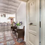 Piazza Tasso Relais 2*