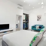 Szálloda Piazza Tasso Relais 2*