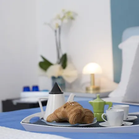 Szálloda Piazza Tasso Relais 2*