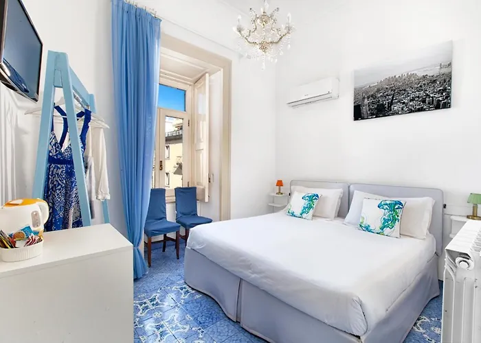 Ξενοδοχείο Piazza Tasso Relais 2*