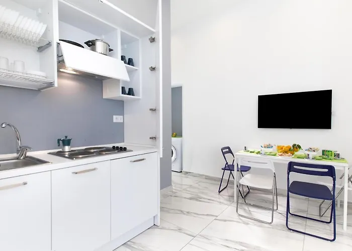 Ξενοδοχείο Piazza Tasso Relais 2*