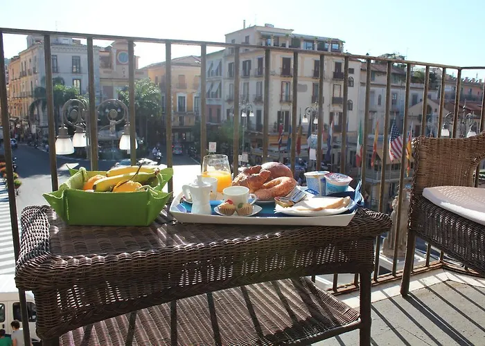 Piazza Tasso Relais Ξενοδοχείο 2*