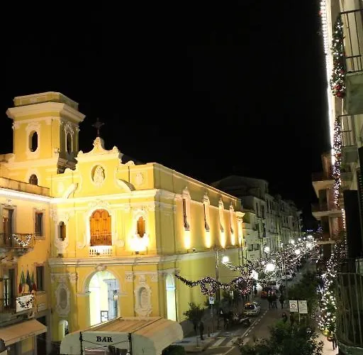 Ξενοδοχείο Piazza Tasso Relais 2*