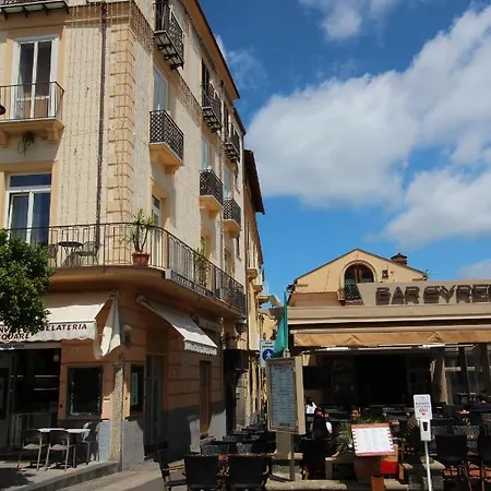 Piazza Tasso Relais 2*