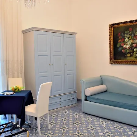 Oda ve Kahvaltı Piazza Tasso Relais